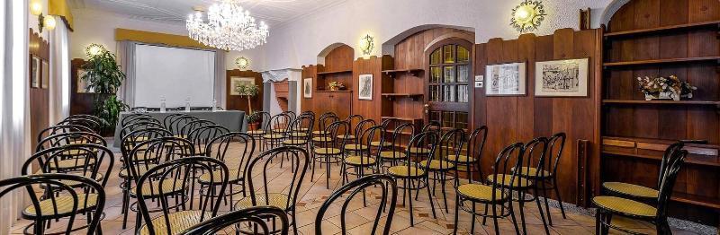 Hotel Don Abbondio Lecco Eksteriør bilde