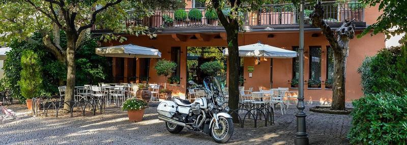 Hotel Don Abbondio Lecco Eksteriør bilde
